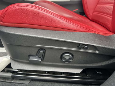 Used 2023 Alfa Romeo Stelvio Veloce image 19