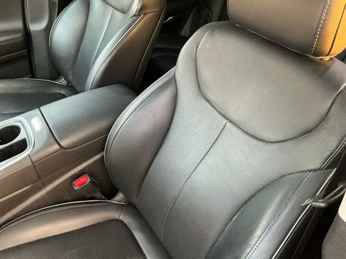 Used 2022 Hyundai Santa Fe SEL w/ Convenience + Premium Package image 18