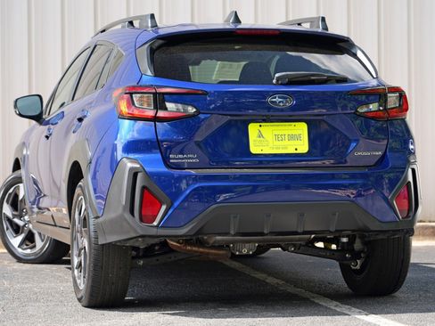 Used 2025 Subaru Crosstrek 2.5i Limited AWD/4WD image 5
