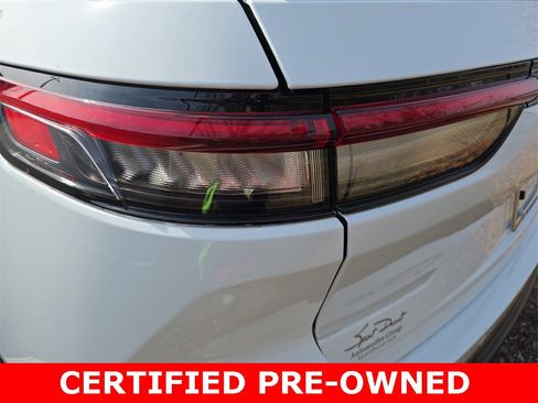 Used 2023 Jeep Grand Cherokee Laredo image 35