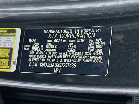 Used 2025 Kia Soul LX w/ LX Technology Package image 12