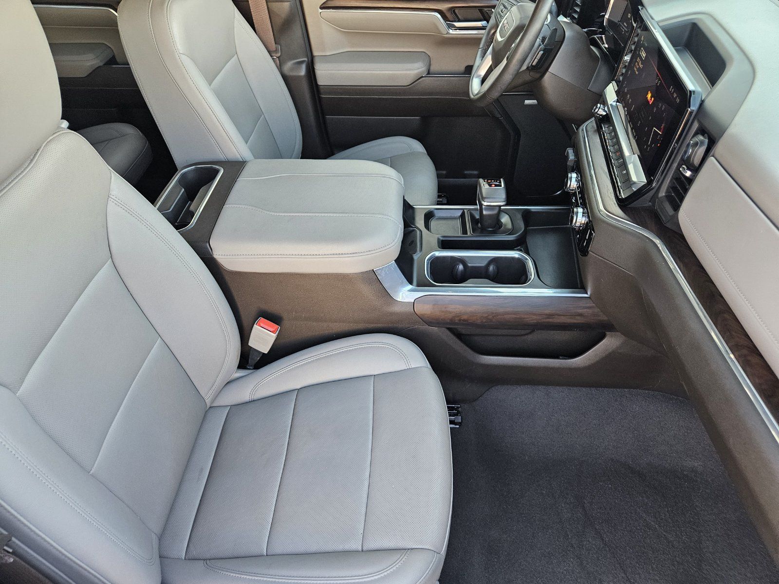Certified 2024 GMC Sierra 1500 SLT w/ SLT Premium Plus Package RWD image 19