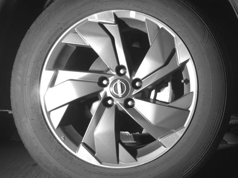Used 2025 Nissan Rogue SV FWD image 13