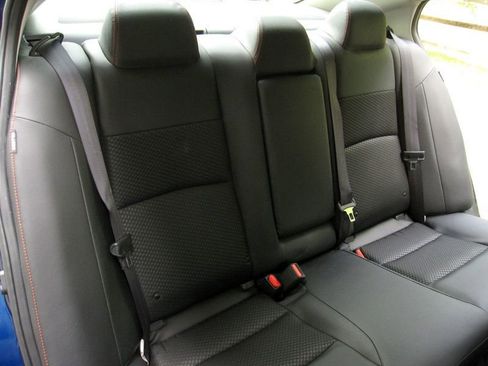 Used 2024 Nissan Altima 2.5 SR FWD image 27