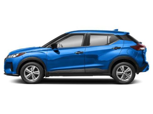 Used 2021 Nissan Kicks S image 3