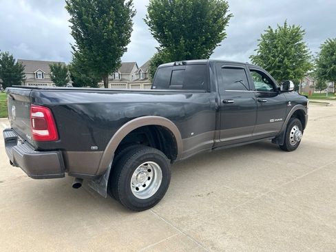 Used 2021 RAM 3500 Limited AWD/4WD image 2