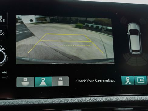 Used 2024 Honda CR-V Sport Touring image 42