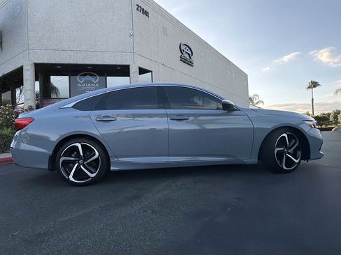 Used 2022 Honda Accord Sport image 10