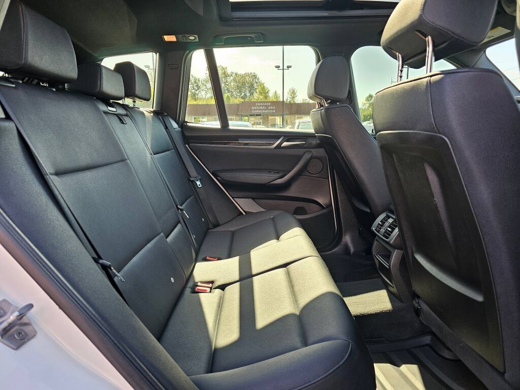 Used 2016 BMW X3 xDrive28i AWD/4WD image 13