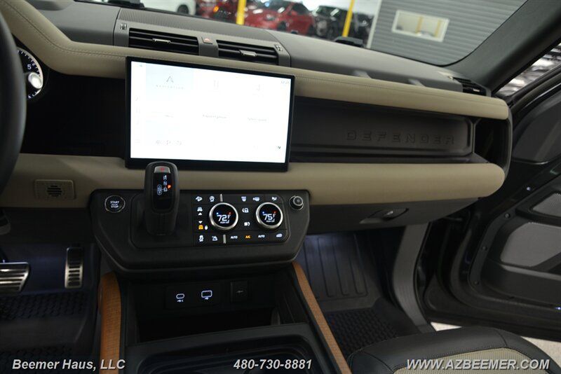 Used 2023 Land Rover Defender 130 X AWD/4WD image 35
