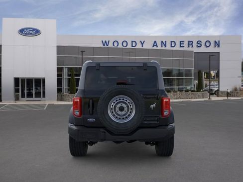 New 2026 Ford Bronco 4-Door AWD/4WD image 5