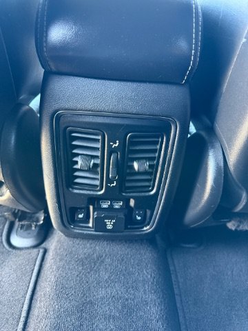 Used 2015 Jeep Grand Cherokee Limited AWD/4WD image 13