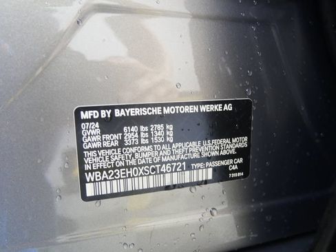 Certified 2025 BMW 740i RWD image 27