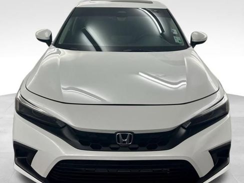 Used 2024 Honda Civic EX-L image 3