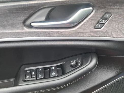 Certified 2021 Jeep Grand Cherokee L Limited image 17