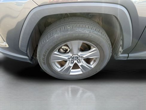 Used 2023 Toyota RAV4 XLE image 17