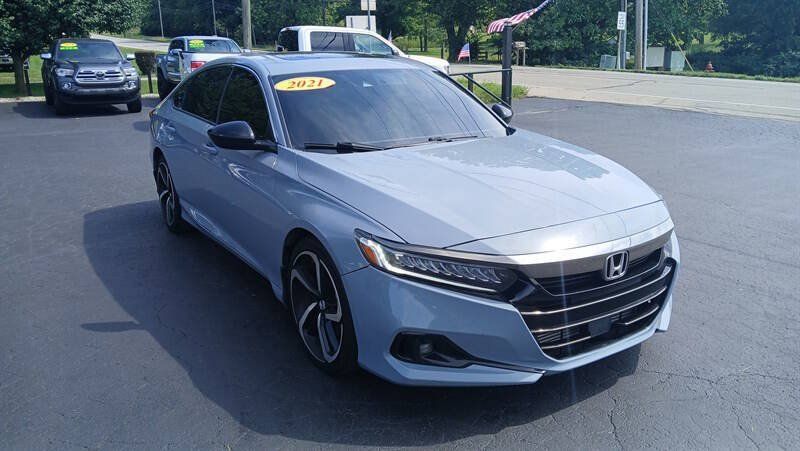 Used 2021 Honda Accord Sport image 9