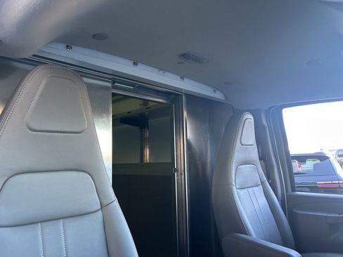 New 2025 Chevrolet Express 3500 Work Van w/ Power Convenience Package image 15