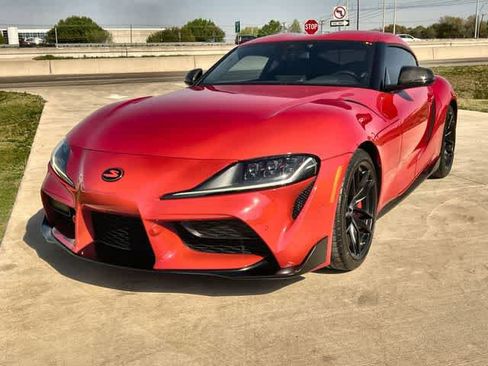 Used 2021 Toyota Supra Premium w/ Driver Assist Package RWD image 2