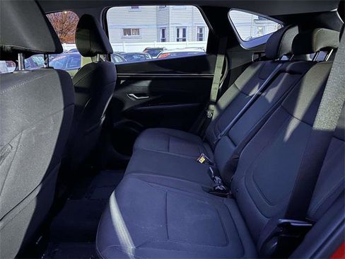 Used 2023 Hyundai Tucson SE image 16