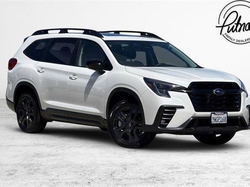 Certified 2025 Subaru Ascent Onyx Edition AWD/4WD image 1