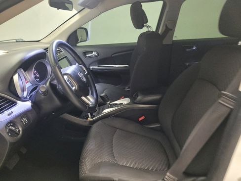 Used 2018 Dodge Journey SXT w/ Blacktop Package AWD/4WD image 17