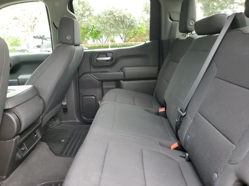 Used 2021 Chevrolet Silverado 1500 Custom Trail Boss AWD/4WD image 13