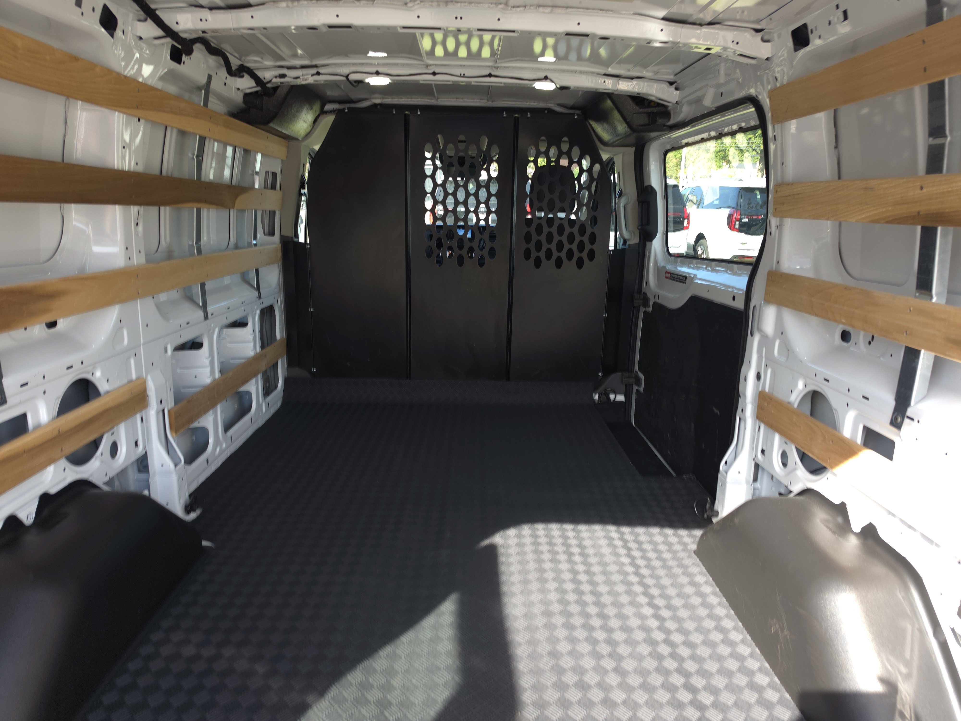 Certified 2025 Ford Transit 250 Low Roof w/ Exterior Upgrade Package RWD image 15