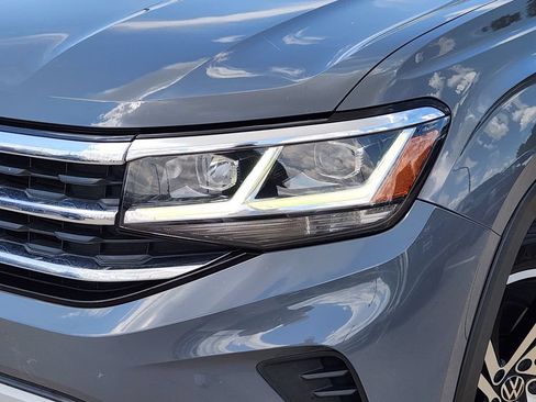 Used 2022 Volkswagen Atlas Cross Sport SEL AWD/4WD image 9
