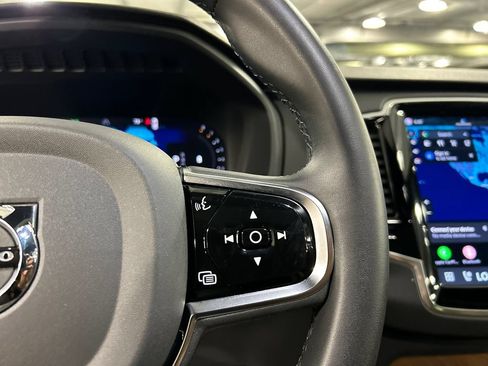 Certified 2024 Volvo XC90 B5 Plus AWD/4WD image 14