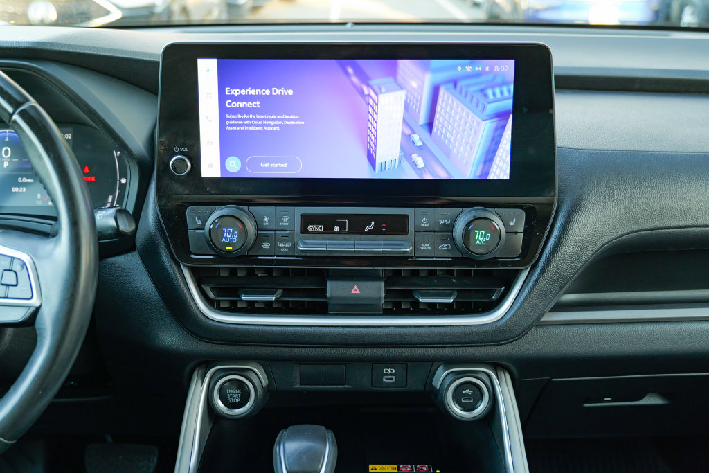 Used 2024 Toyota Grand Highlander AWD image 48