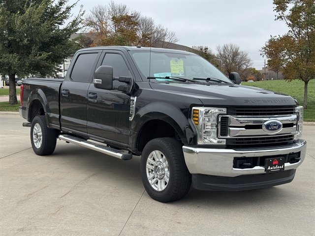 Used 2018 Ford F250 XLT AWD/4WD image 3