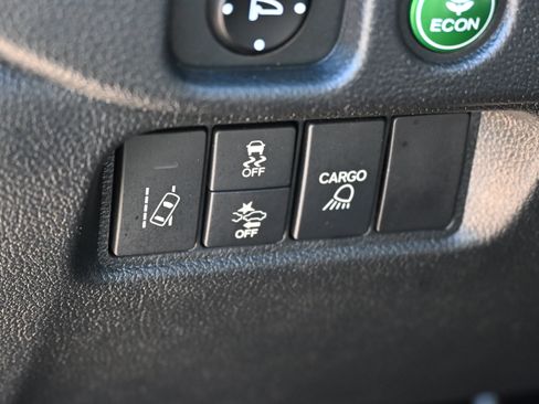 Used 2020 Honda Ridgeline Sport image 18