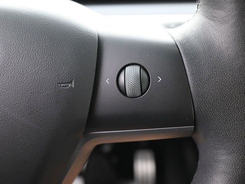 Used 2022 Tesla Model Y Performance AWD/4WD image 20