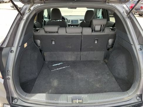 Certified 2022 Honda HR-V Sport image 22