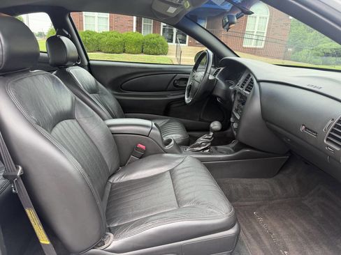 Used 2000 Chevrolet Monte Carlo SS w/ Preferred Equipment Group FWD image 9