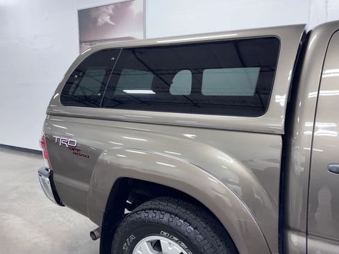 Used 2011 Toyota Tacoma 4x4 Double Cab w/ TRD Off-Road Pkg w/JBL Audio image 24