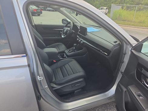 Used 2026 Honda CR-V EX-L image 32