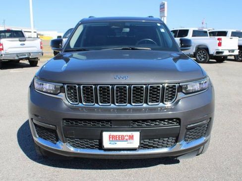 Used 2021 Jeep Grand Cherokee L Limited w/ MOPAR Finishing Package image 2
