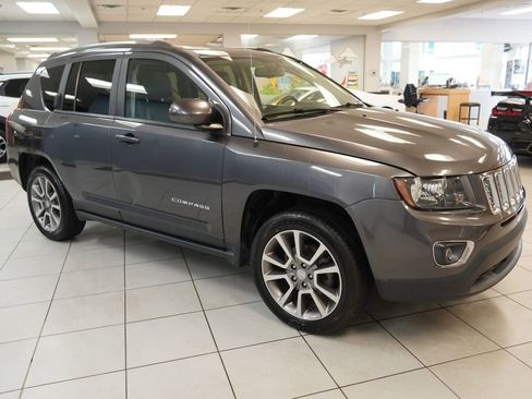Used 2017 Jeep Compass High Altitude AWD/4WD image 14
