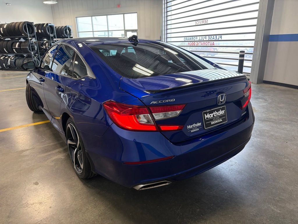 Used 2022 Honda Accord Sport image 7