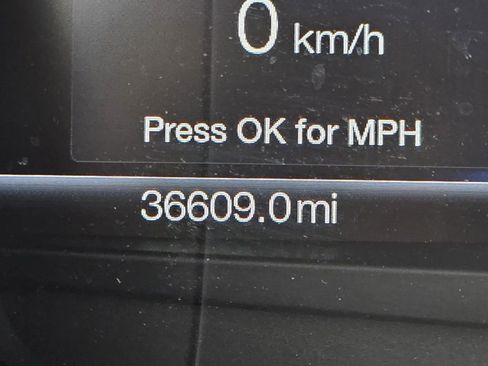 Used 2020 Ford Fusion SE FWD image 41