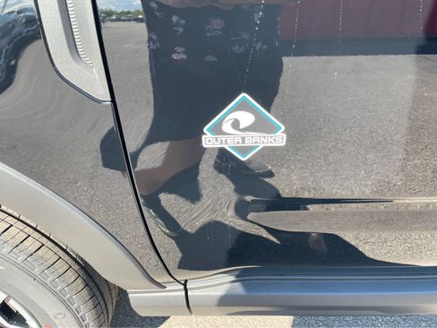 Used 2025 Ford Bronco Sport Outer Banks w/ Outer Banks Tech Package+ image 10