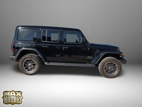 Used 2021 Jeep Wrangler Unlimited Sahara AWD/4WD image 5