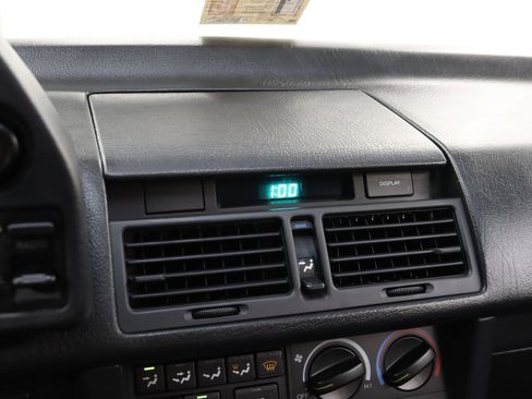 Used 1990 Acura Legend Coupe image 14