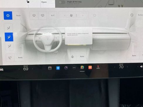 Used 2022 Tesla Model 3 Long Range image 29