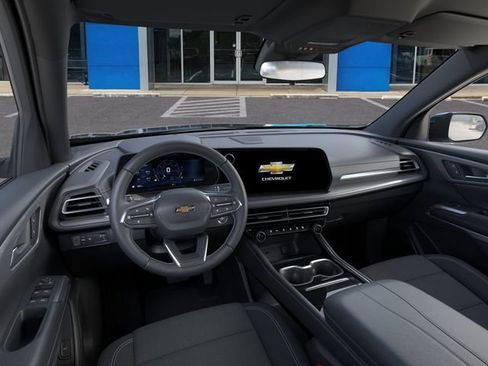 New 2026 Chevrolet Traverse LT FWD image 15