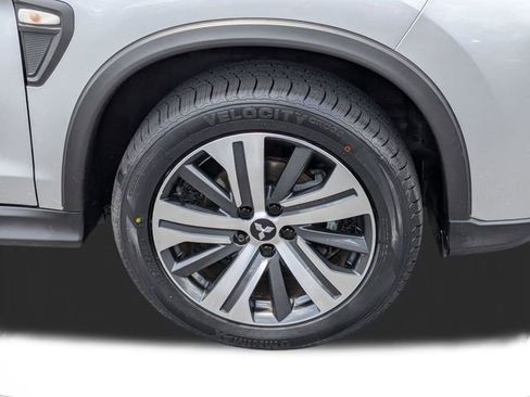 Used 2022 Mitsubishi Outlander Sport ES FWD image 10
