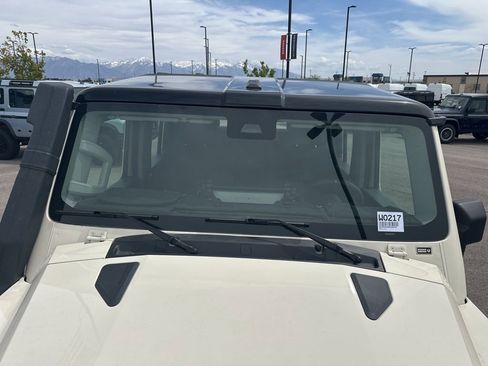 Used 2025 INEOS Grenadier Trialmaster Edition image 4