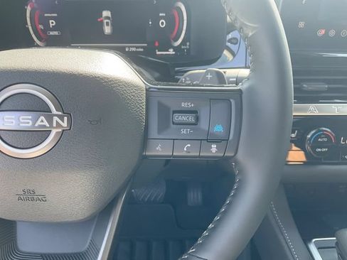 New 2026 Nissan Pathfinder SL AWD/4WD image 25